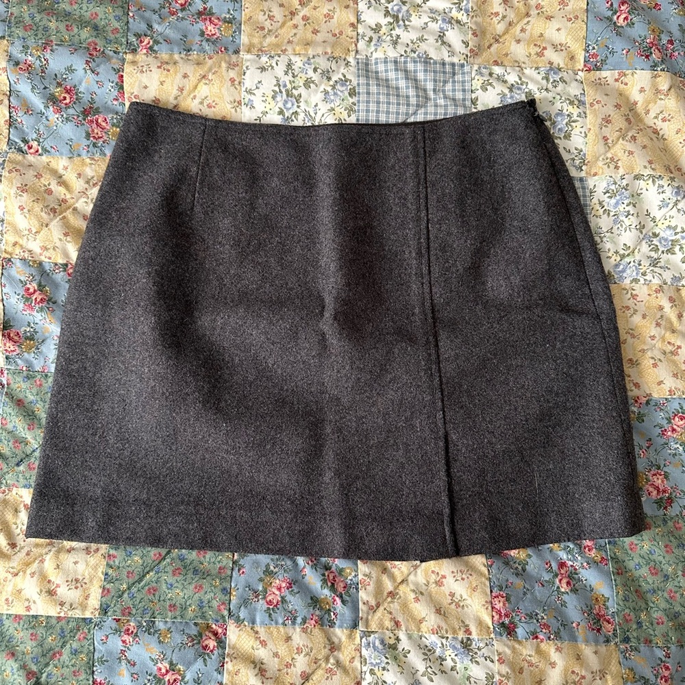 Vintage Express gray wool mini skirt